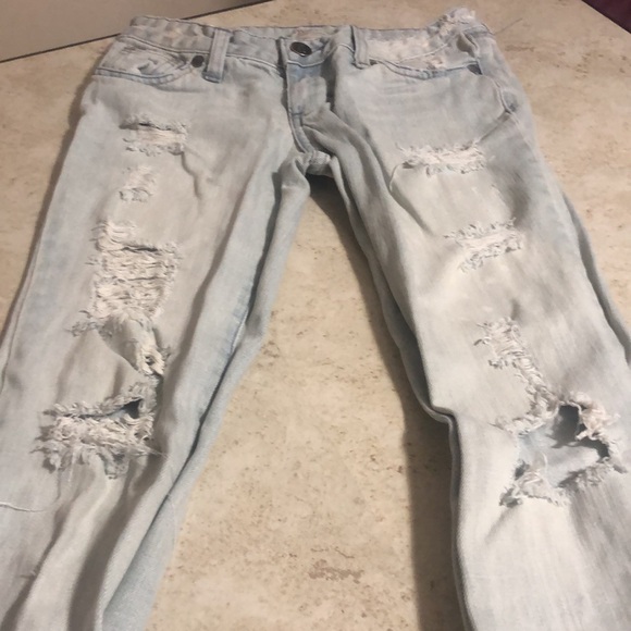 Decree Distressed Skinny Jeans size 3 light Blue - Picture 9 of 16